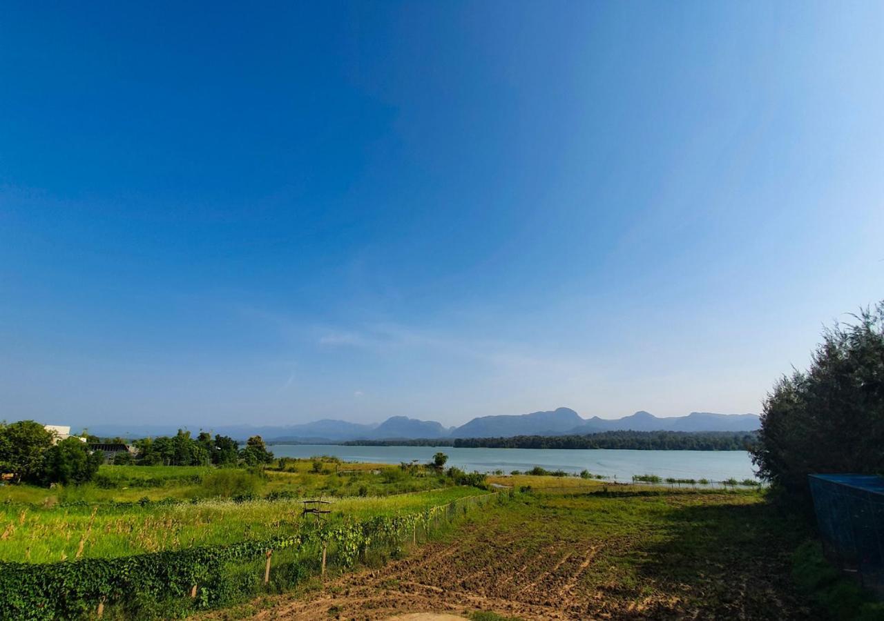 The Satpura Panchtatva Villa Khāpa Eksteriør billede