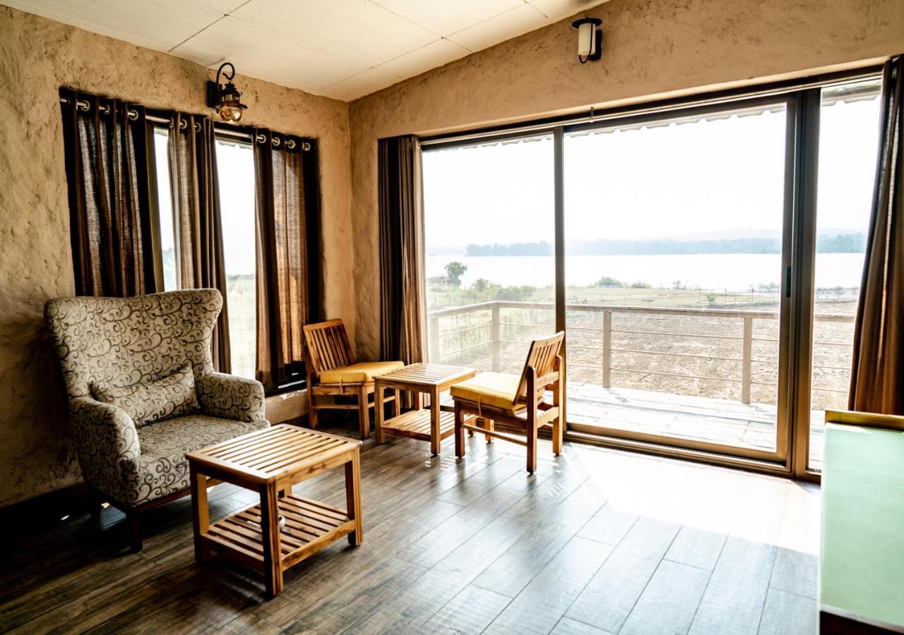 The Satpura Panchtatva Villa Khāpa Eksteriør billede