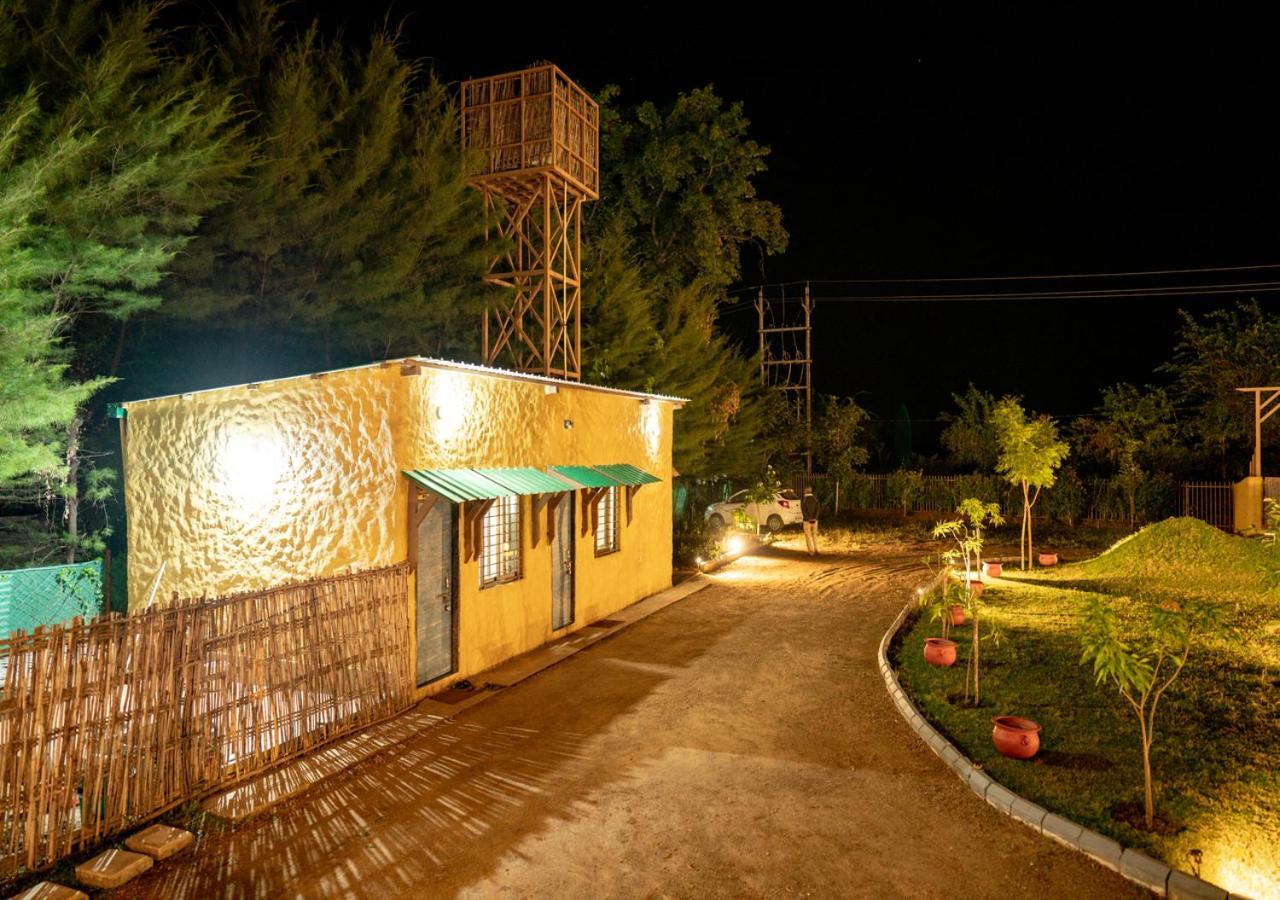 The Satpura Panchtatva Villa Khāpa Eksteriør billede